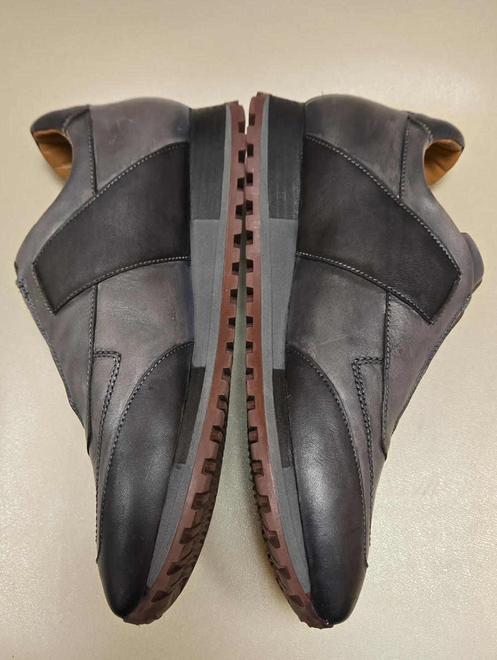 Mezlan Leather Two-Tone Slip On Lug Sole Sneakers Size 9.5 Made In Spain
